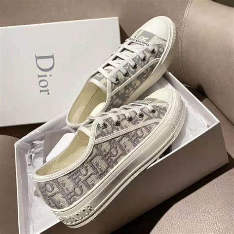 female Dior shoes